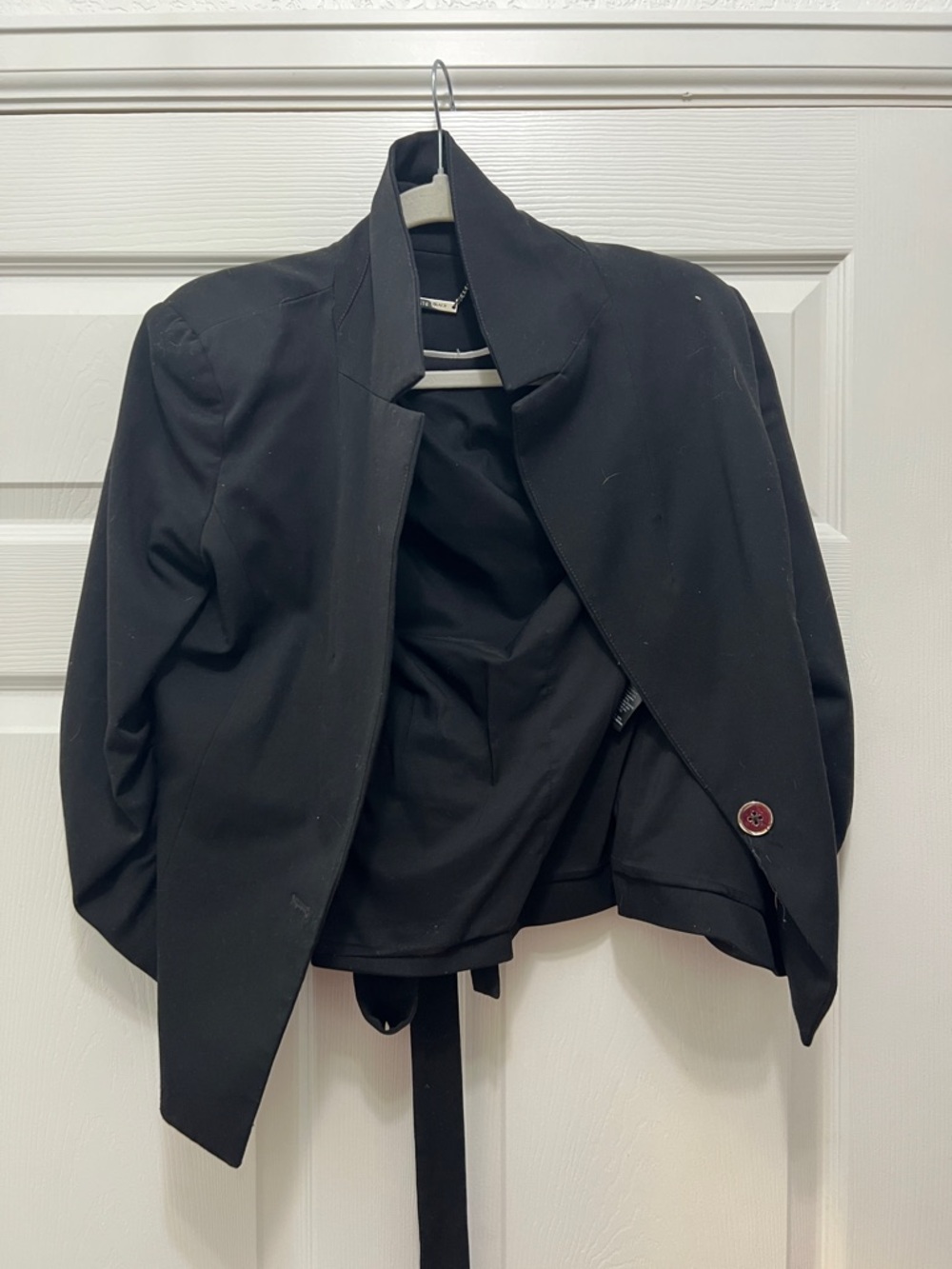 White House Black Market Black Cropped Blazer